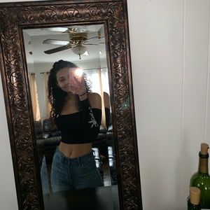 Meet your Posher, Elissa